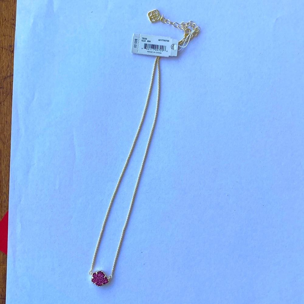 NWT Kendra Scott Tess Necklace